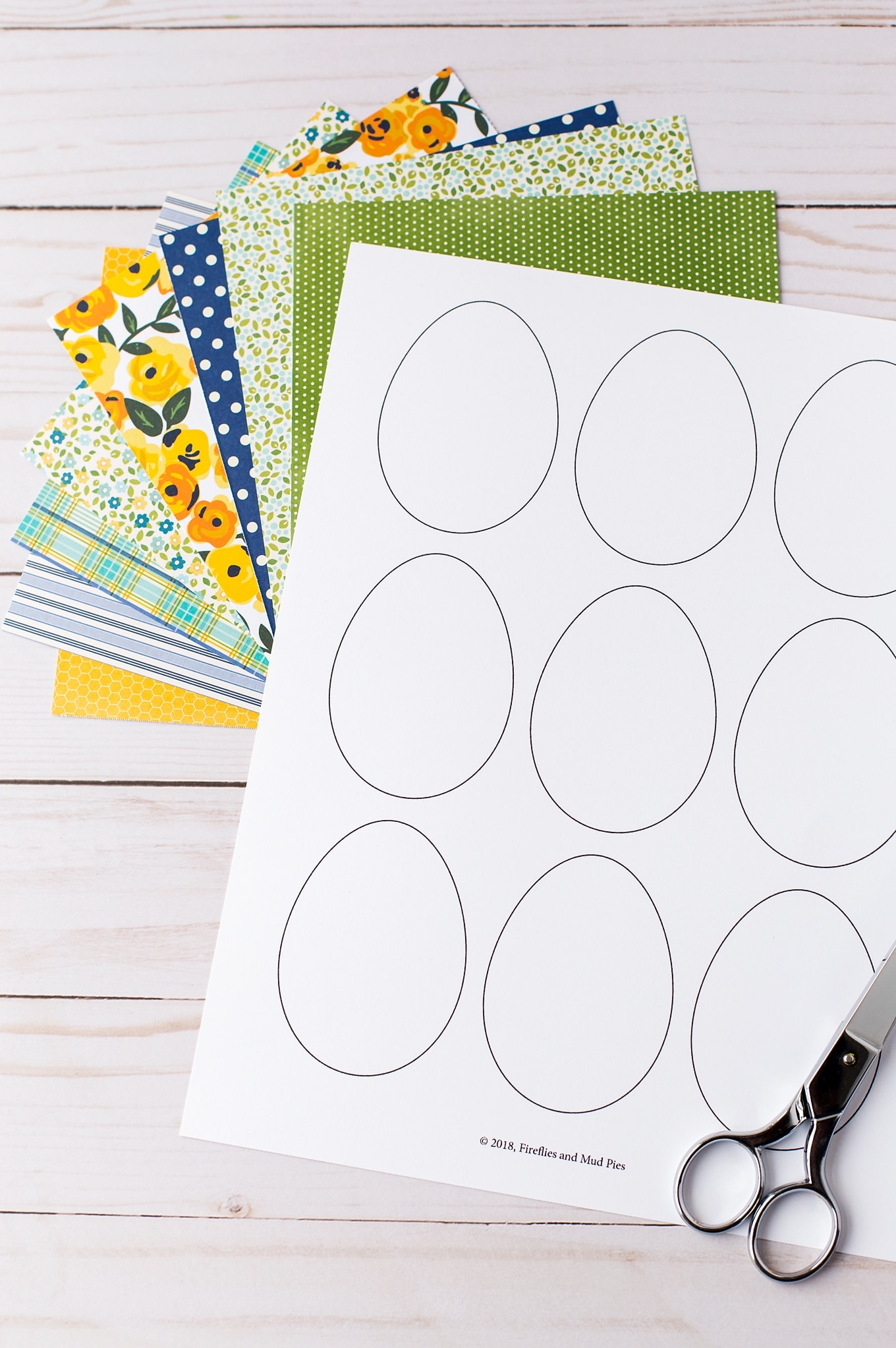 How To Make Paper Easter Egg Ornaments